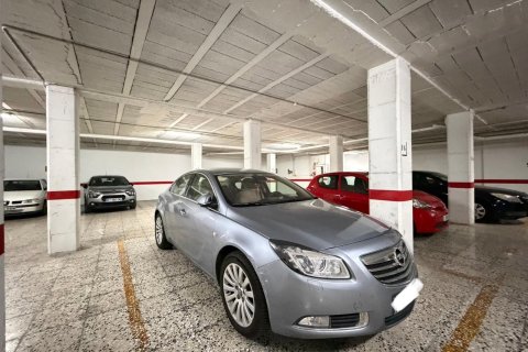 Garage for sale in Torrevieja, Alicante, Spain 32 sq.m. No. 182944 - photo 4