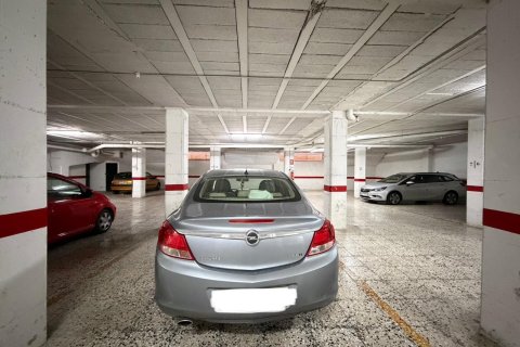 Garage for sale in Torrevieja, Alicante, Spain 32 sq.m. No. 182944 - photo 6