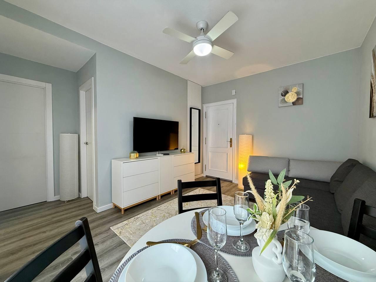 Apartamento en Torrevieja, Alicante, España 1 dormitorio, 48 m2 No. 182940