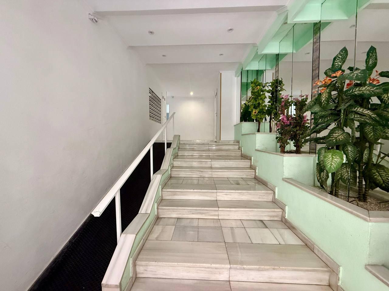 Apartamento en Torrevieja, Alicante, España 1 dormitorio, 48 m2 No. 182940