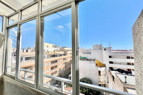 Penthouse w Torrevieja, Alicante, Hiszpania 1 sypialnia, 55 mkw. nr 182946 – zdjęcie 16