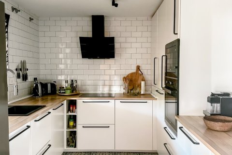 Lägenhet till salu i Marbella, Malaga, Spanien 2 sovrum, 134.5 kvm. Nr. 153474 - foto 2