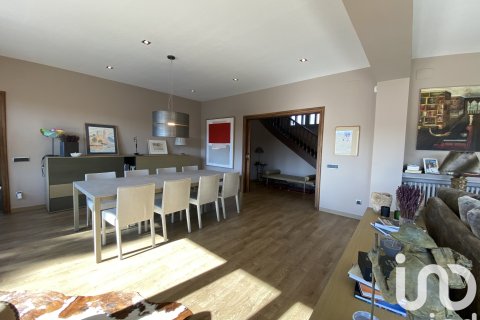 Lägenhet till salu i Sant Cugat Del Valles, Barcelona, Spanien 6 sovrum, 570 kvm. Nr. 153471 - foto 13