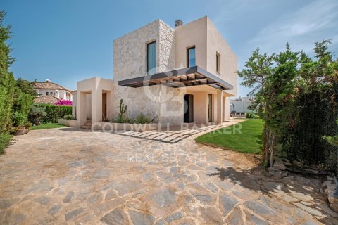 Villa à vendre à Benahavis, Malaga, Espagne, 4 chambres, 235 m2 No. 158746 - photo 20