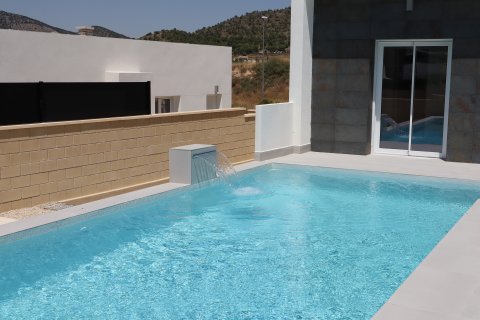 Villa till salu i Aspe, Alicante, Spanien 3 sovrum, 154 kvm. Nr. 163184 - foto 5