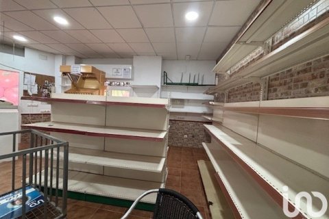 Commercial property for sale in La Antilla, Huelva, Spain 1 bedroom, 46 sq.m. No. 186039 - photo 7
