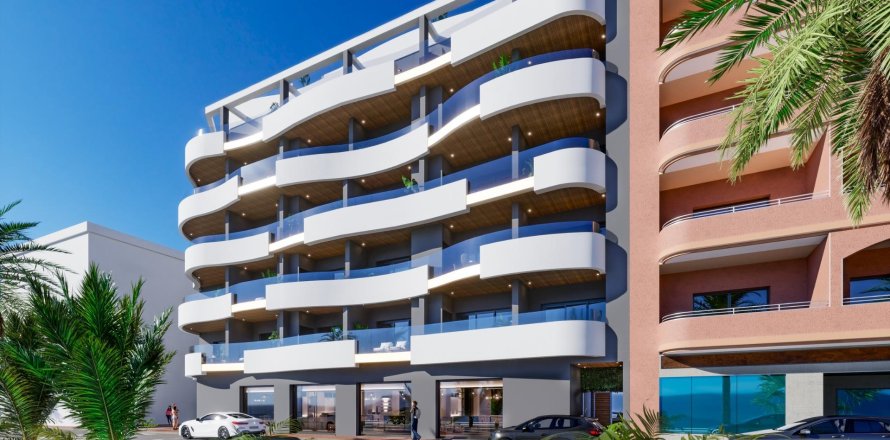 Apartamento en Torrevieja, Alicante, España 3 dormitorios, 102 m2 No. 140617