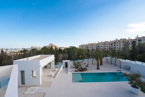Hus till salu i Benejuzar, Alicante, Spanien 4 sovrum, 166.39 kvm. Nr. 182408 - foto 4