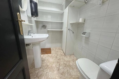Propiedad comercial en venta Guardamar del Segura, Alicante, España 4 dormitorios, 112 m2 No. 139327 - foto 11
