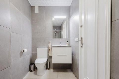 Apartamento en venta Torrevieja, Alicante, España 3 dormitorios, 110 m2 No. 139325 - foto 23
