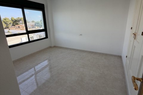 Продажа квартиры в Дехеса де Кампоамор, Аликанте, Испания 2 спальни, 110м2 №189929 - фото 13