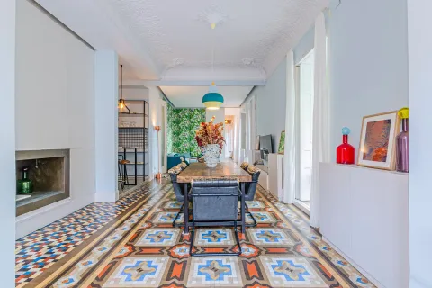 Apartamento en venta en Barcelona, España 3 dormitorios, No. 141134 - foto 6