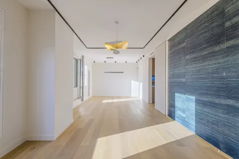 Apartamento en venta en Barcelona, España 4 dormitorios, No. 141135 - foto 9