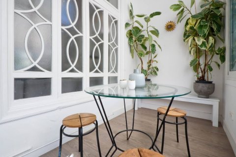 Apartamento en venta en Barcelona, España 4 dormitorios, No. 141133 - foto 16