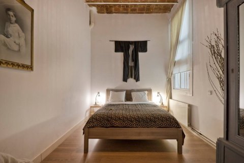 Apartamento en venta en Barcelona, España 4 dormitorios, No. 141133 - foto 19