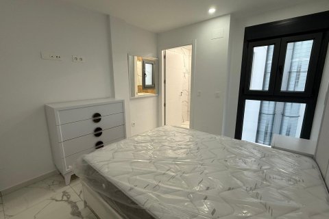 Apartment à vendre à Torrevieja, Alicante, Espagne, 2 chambres, 102 m2 No. 147731 - photo 10