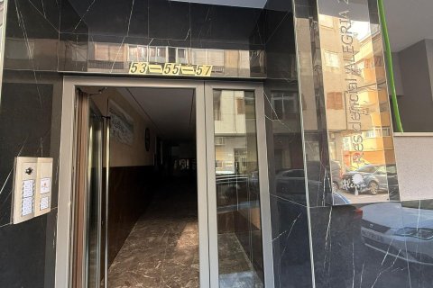 Apartment à vendre à Torrevieja, Alicante, Espagne, 2 chambres, 102 m2 No. 147731 - photo 30