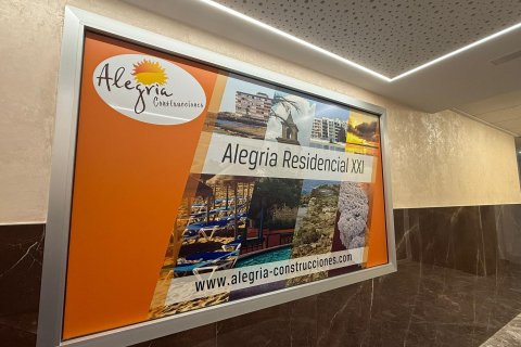 Apartment à vendre à Torrevieja, Alicante, Espagne, 2 chambres, 102 m2 No. 147731 - photo 26