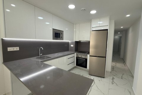 Apartment à vendre à Torrevieja, Alicante, Espagne, 2 chambres, 102 m2 No. 147731 - photo 8