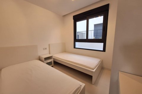 Аренда дома в Сан-Мигель-де-Салинас, Аликанте, Испания 77м2 №147735 - фото 10