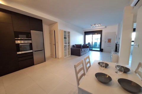 Аренда дома в Сан-Мигель-де-Салинас, Аликанте, Испания 77м2 №147735 - фото 4