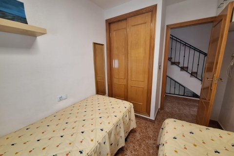 Аренда квартиры в Аликанте, Испания 1 спальня, 76м2 №147732 - фото 14