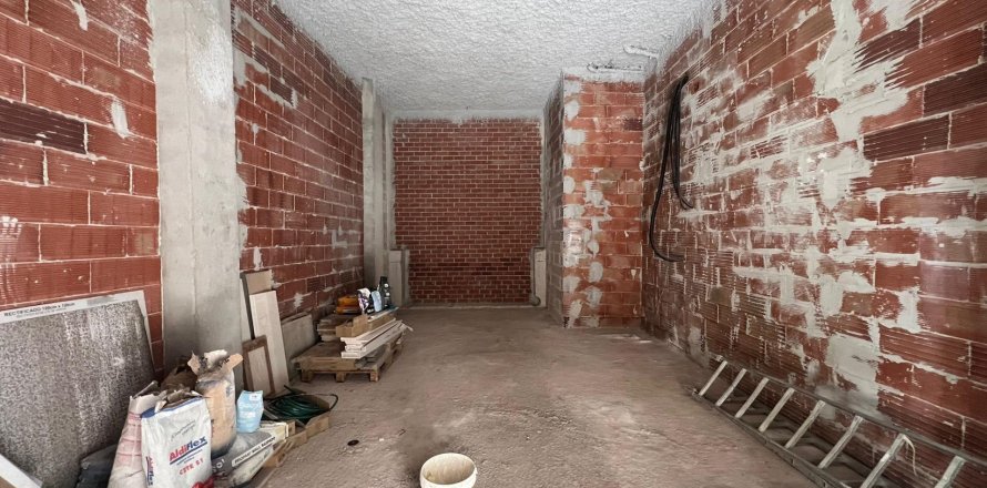 Коммерческая недвижимость в Валенсия, Испания 44м2 №147734