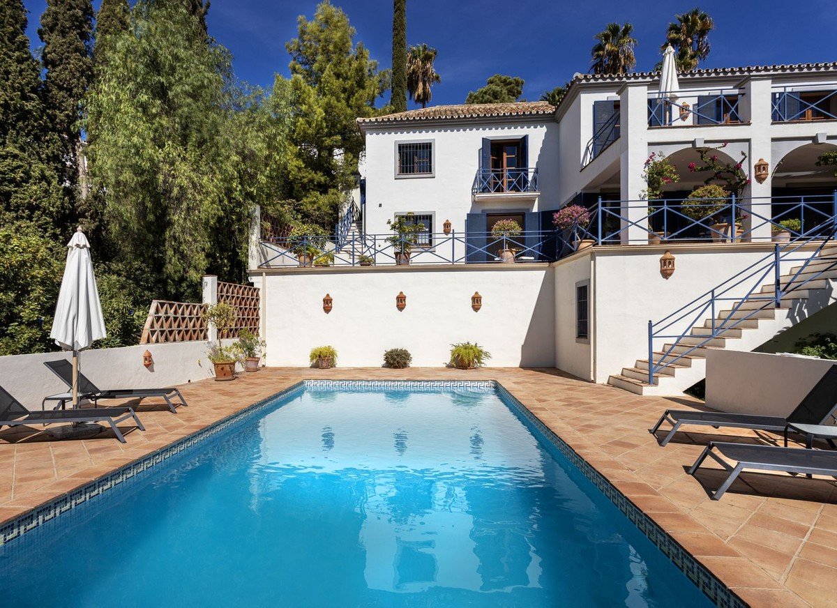 Villa El Madronal, Malaga, Spānijā 7 istabas, 1050 m2 Nr. 195216