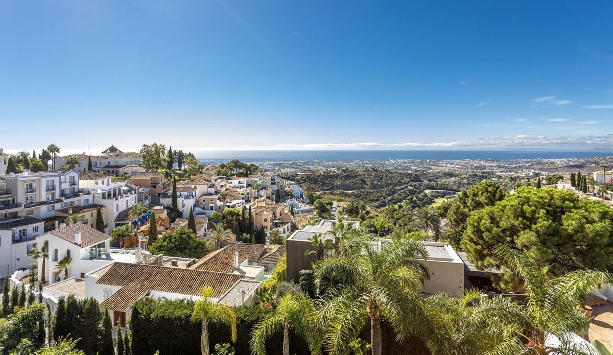 Villa El Madronal, Malaga, Spānijā 7 istabas, 1050 m2 Nr. 195216