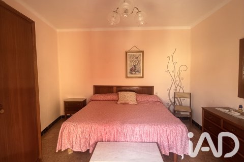 Huvila myytävänä La Canonja, Tarragona, Espanja, 5 makuuhuonetta, 408 m2 No. 193542 - kuva 10