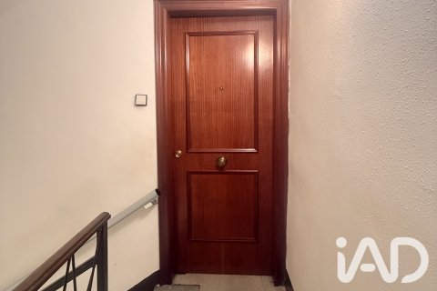 Huvila myytävänä La Canonja, Tarragona, Espanja, 5 makuuhuonetta, 408 m2 No. 193542 - kuva 5