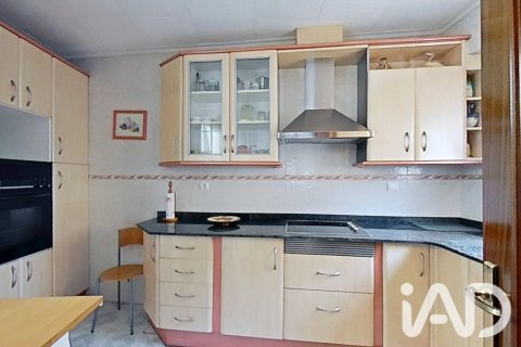 Huvila myytävänä La Canonja, Tarragona, Espanja, 5 makuuhuonetta, 408 m2 No. 193542 - kuva 21