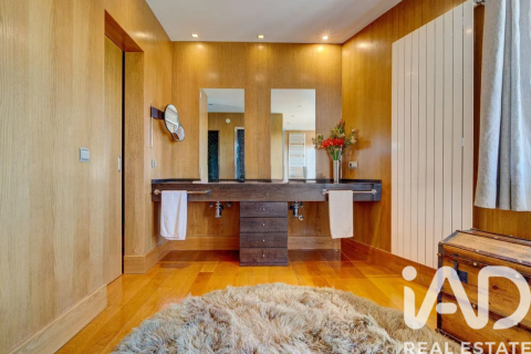 Продажа дома в Аррониз, Наварра, Испания 5 спален, 910м2 №193538 - фото 19