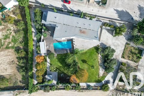 Продажа дома в Аррониз, Наварра, Испания 5 спален, 910м2 №193538 - фото 3