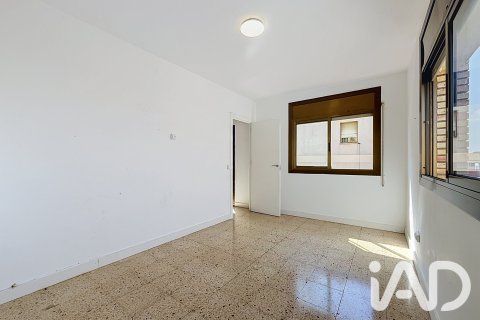 Huoneisto myytävänä Vilanova i la Geltru, Barcelona, Espanja, 4 makuuhuonetta, 91 m2 No. 193537 - kuva 13