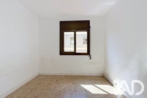 Huoneisto myytävänä Vilanova i la Geltru, Barcelona, Espanja, 4 makuuhuonetta, 91 m2 No. 193537 - kuva 21