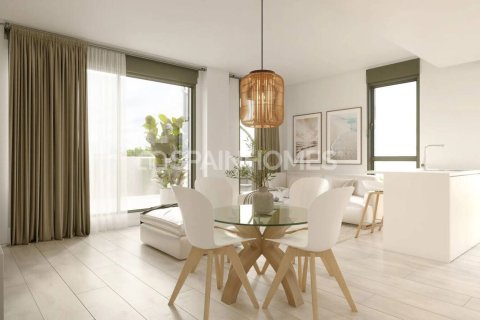 Продажа квартиры в Мурсия, Испания 2 спальни, 102м2 №142695 - фото 7