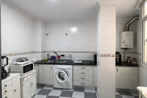 Wohnung zum Verkauf in Sevilla, Seville, Spanien 3 Schlafzimmer, 82 m2 Nr. 172477 - Foto 20