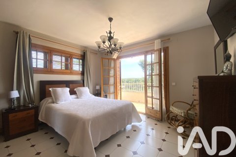 House for sale in Els Pallaresos, Tarragona, Spain 3 bedrooms, 258 sq.m. No. 172480 - photo 16