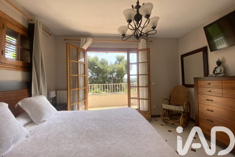 House for sale in Els Pallaresos, Tarragona, Spain 3 bedrooms, 258 sq.m. No. 172480 - photo 15