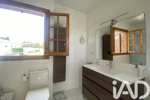 House for sale in Els Pallaresos, Tarragona, Spain 3 bedrooms, 258 sq.m. No. 172480 - photo 19
