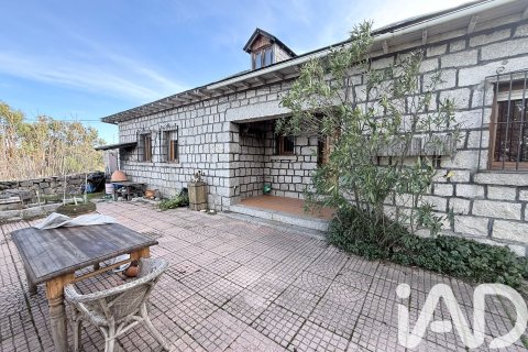 House à vendre à Galapagar, Madrid, Espagne, 4 chambres, 186 m2 No. 172478 - photo 2