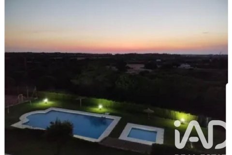 Radhus till salu i Lepe, Huelva, Spanien 3 sovrum, 147 kvm. Nr. 172479 - foto 18