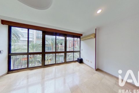 Apartment for sale in Alicante, Spain 3 bedrooms, 107.4 sq.m. No. 172475 - photo 8