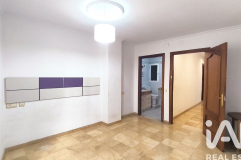Apartment for sale in Alicante, Spain 3 bedrooms, 107.4 sq.m. No. 172475 - photo 10