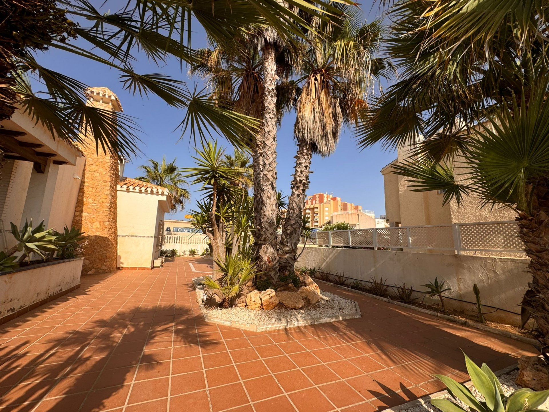 Villa a La Manga del Mar Menor, Murcia, Spagna 5 camere da letto, 637 mq. N° 139528