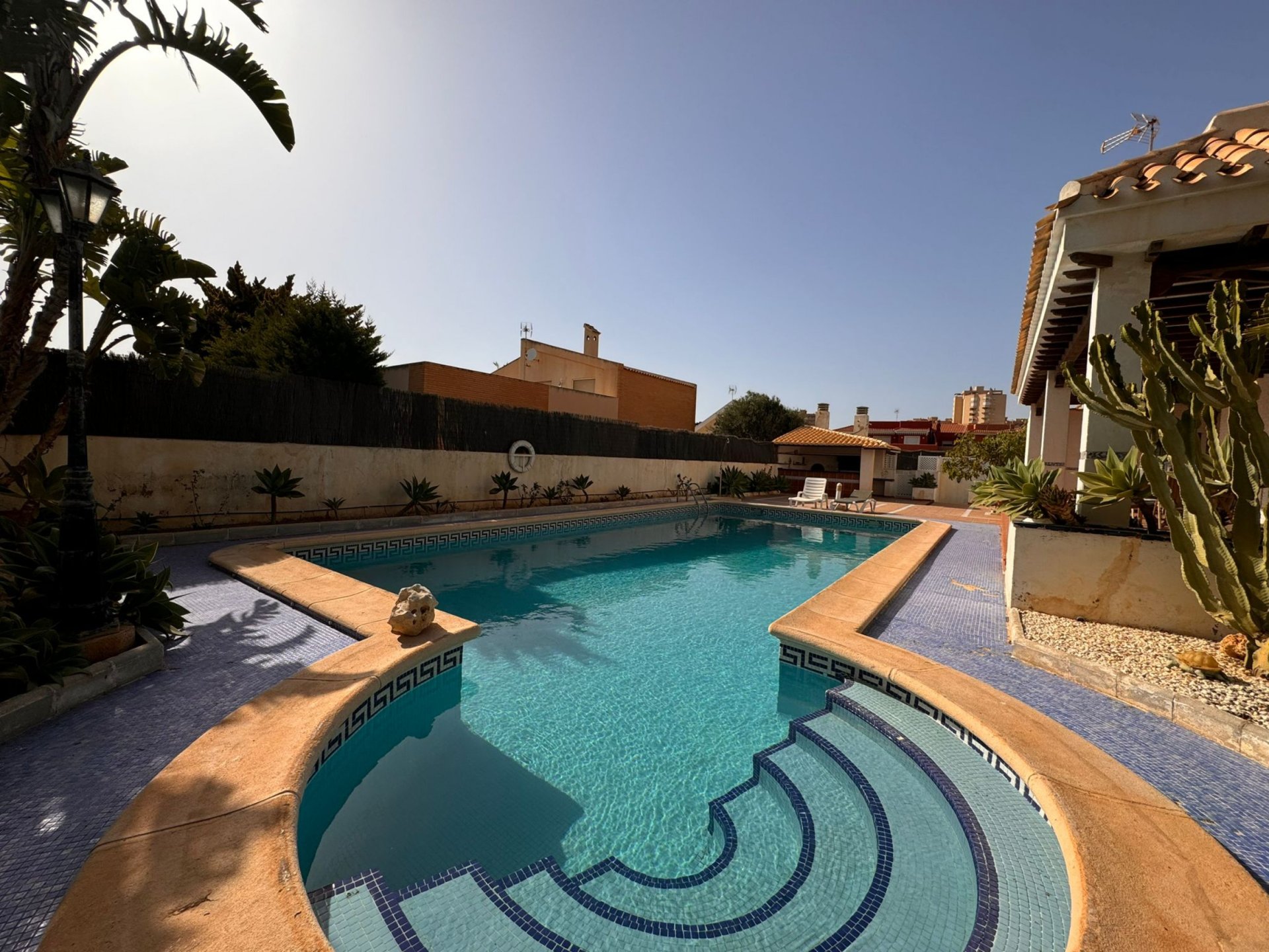 Villa a La Manga del Mar Menor, Murcia, Spagna 5 camere da letto, 637 mq. N° 139528