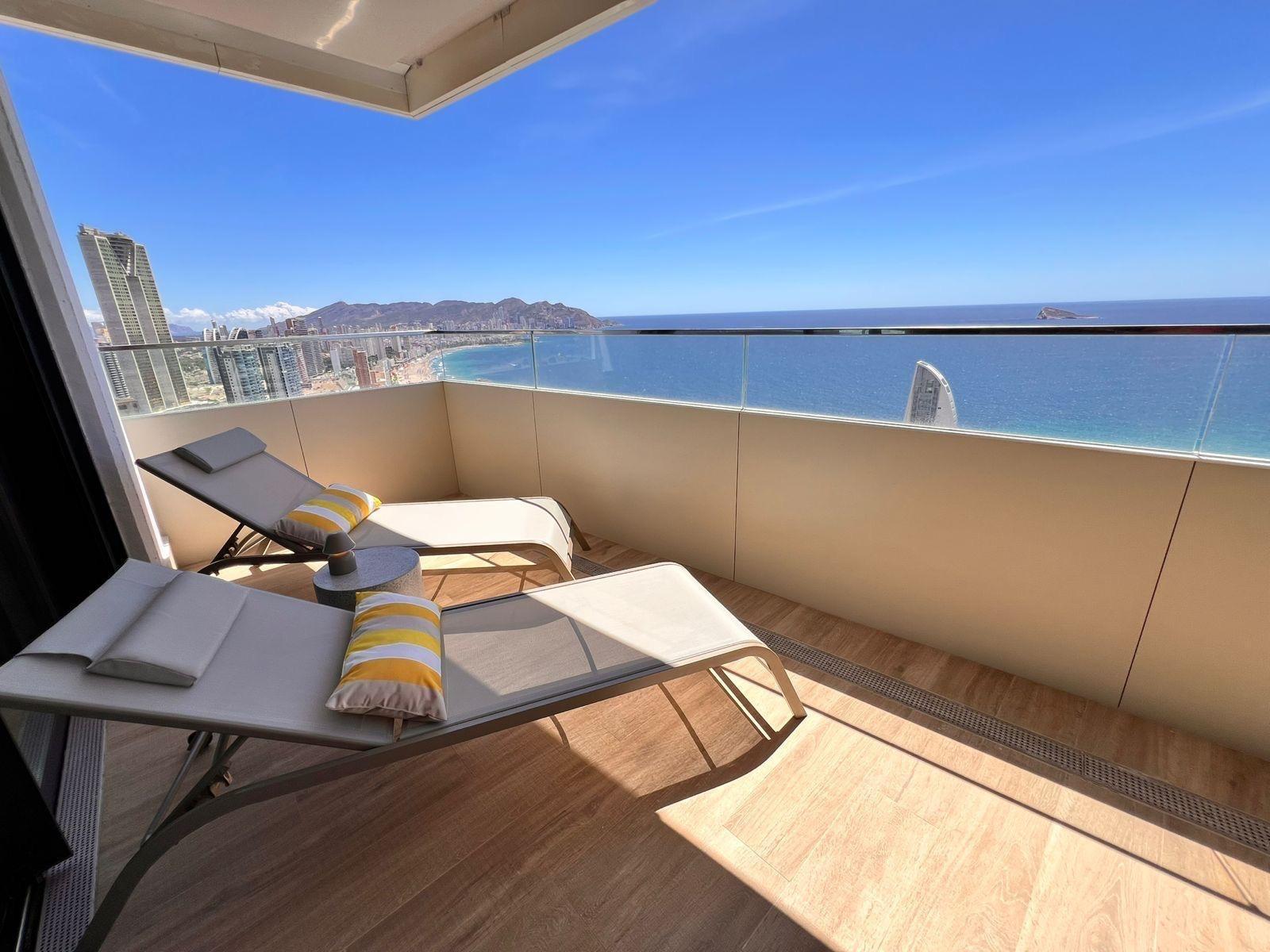 Apartment in Benidorm, Alicante, Spain 3 bedrooms, 130 sq.m. No. 139525