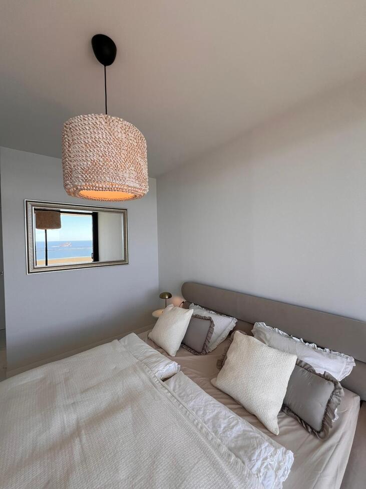 Apartamento en Benidorm, Alicante, España 3 dormitorios,  No. 139526