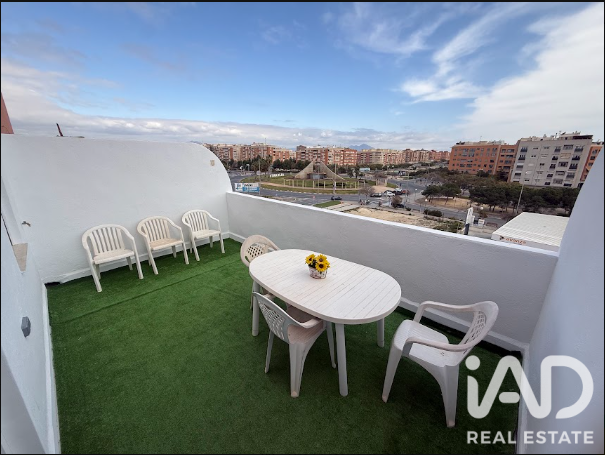 Attico a Alicante, Spagna 2 camere da letto, 50 mq. N° 195104